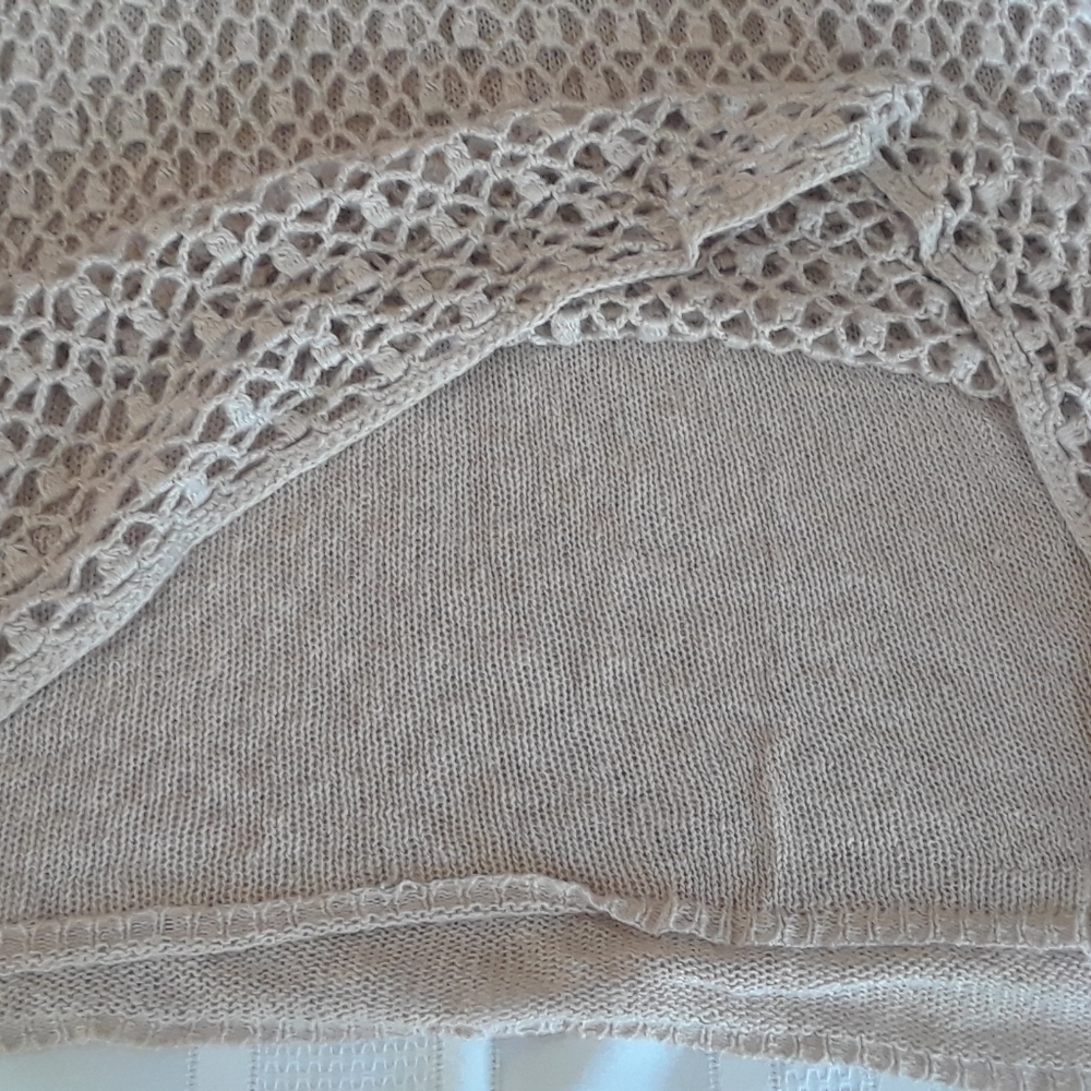 Vintage crocheted tank top - Picture 5 of 5